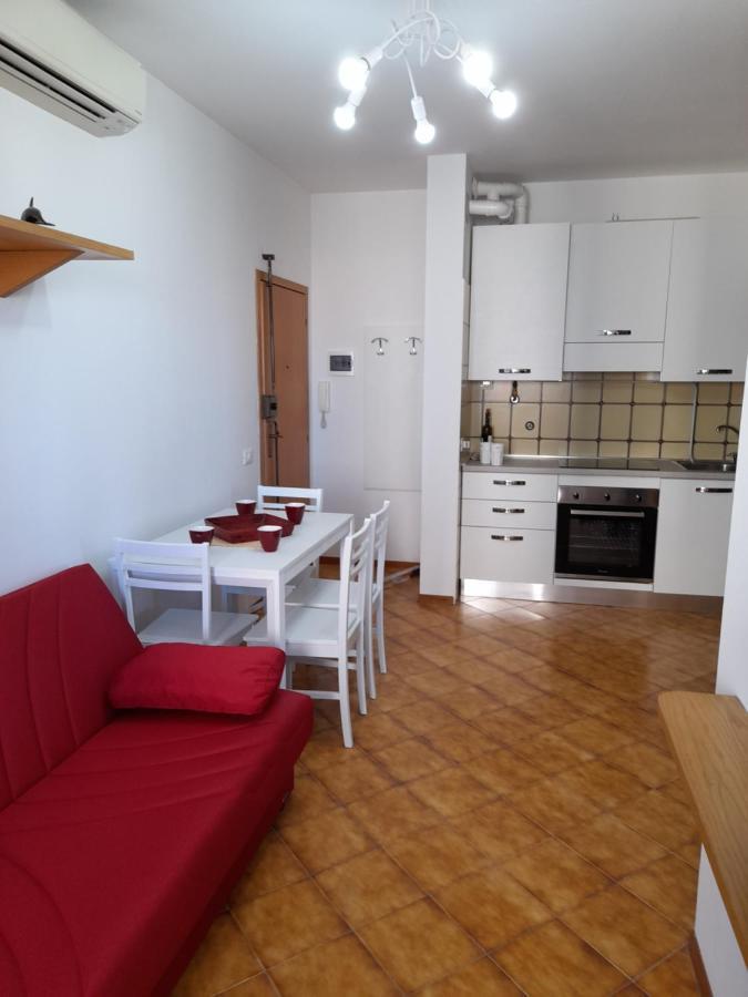 Appartamento Vista Mare Viserbella, Vicissimo Alla Fiera Ρίμινι Εξωτερικό φωτογραφία